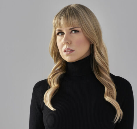 Sara Simms press shot interview