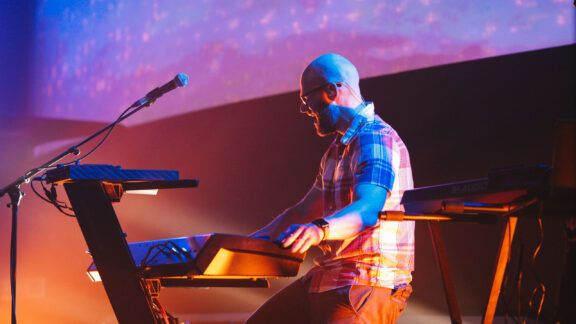 Photo of Pete Goodliffe performing live