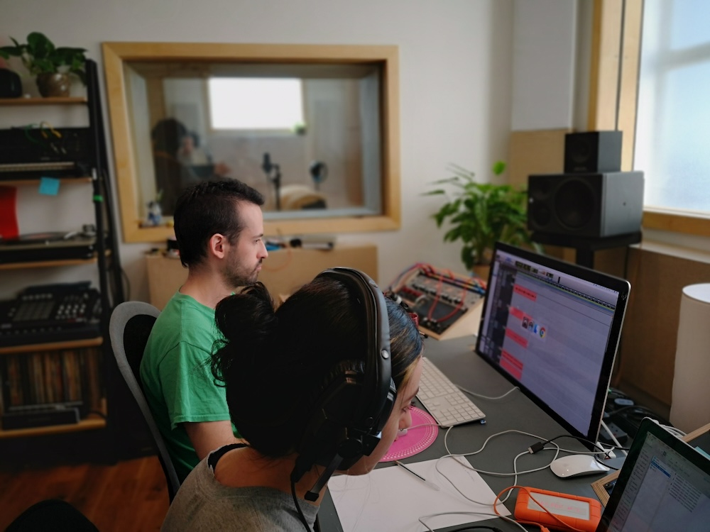 Giorgio Cortiana recording in a studio